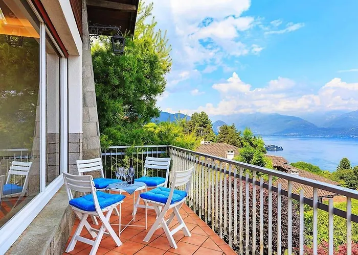 Lovely With Amazing Views! - Casa Laura Stresa